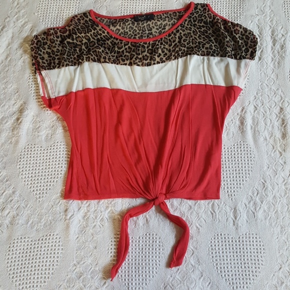 Leopard Print pink blouse - Picture 2 of 5